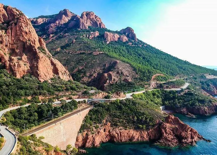 Lejlighed Boulouris - Grand 3 Pieces 5 Personnes Avec Terrasse A 5min A Pied Des Plages Saint-Raphaël