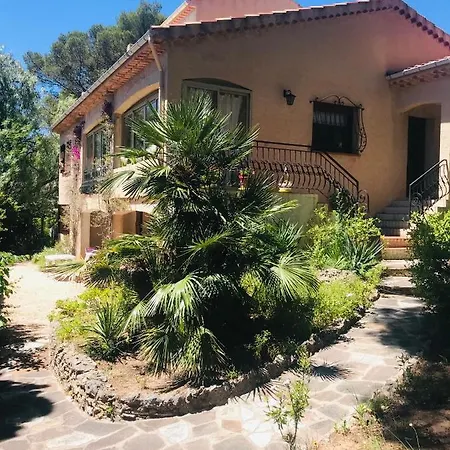 Boulouris - Grand 3 Pieces 5 Personnes Avec Terrasse A 5min A Pied Des Plages Saint-Raphael (Var)