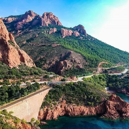 Апартаменти Boulouris - Grand 3 Pieces 5 Personnes Avec Terrasse A 5min A Pied Des Plages Сен-Рафаель