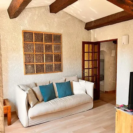 Boulouris - Grand 3 Pieces 5 Personnes Avec Terrasse A 5min A Pied Des Plages Saint-Raphael (Var)